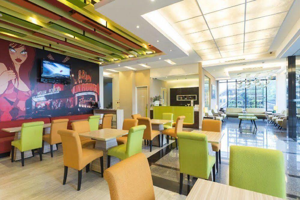 Royal City Hotel Jakarta Ngoại thất bức ảnh