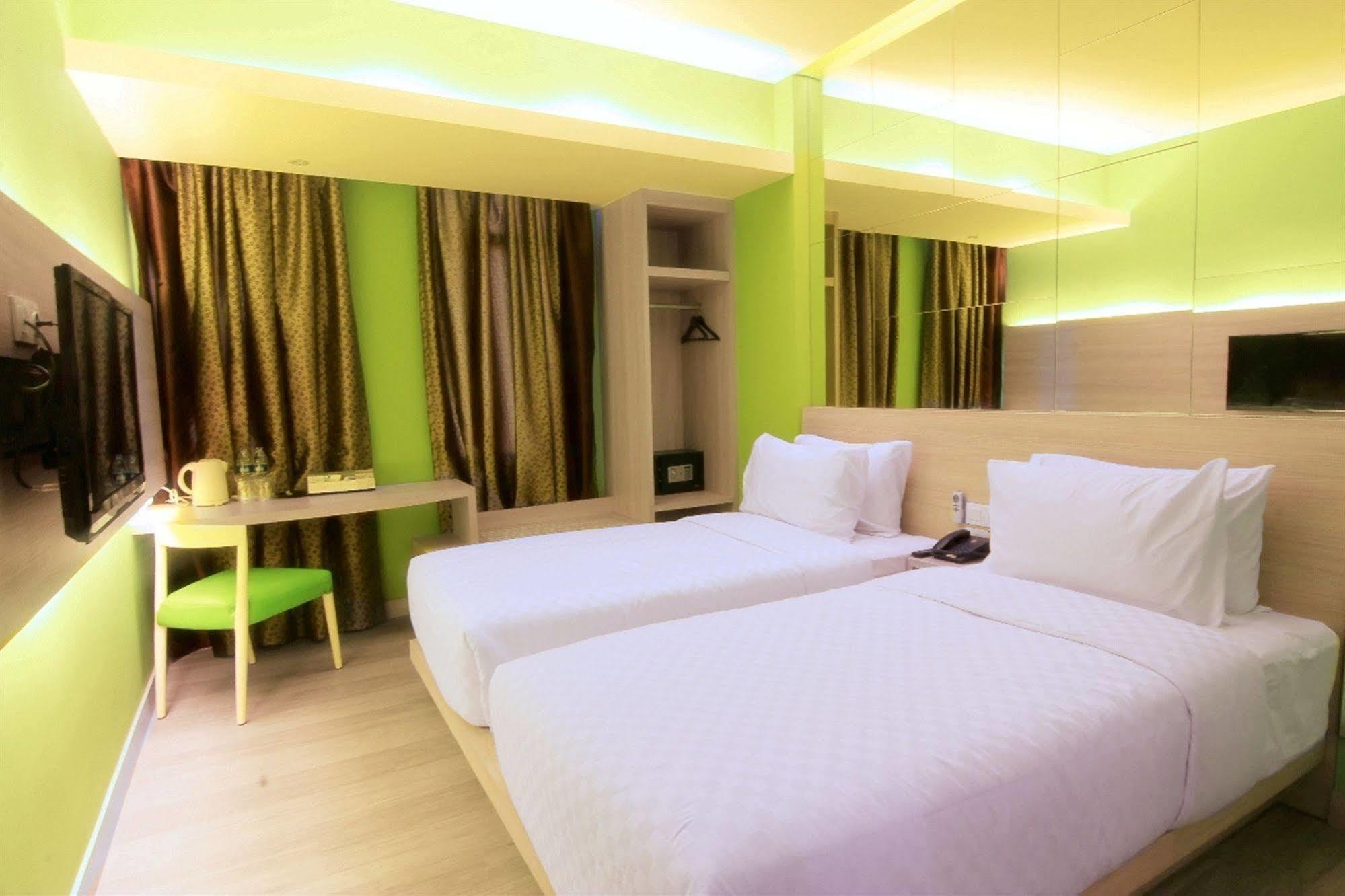 Royal City Hotel Jakarta Ngoại thất bức ảnh